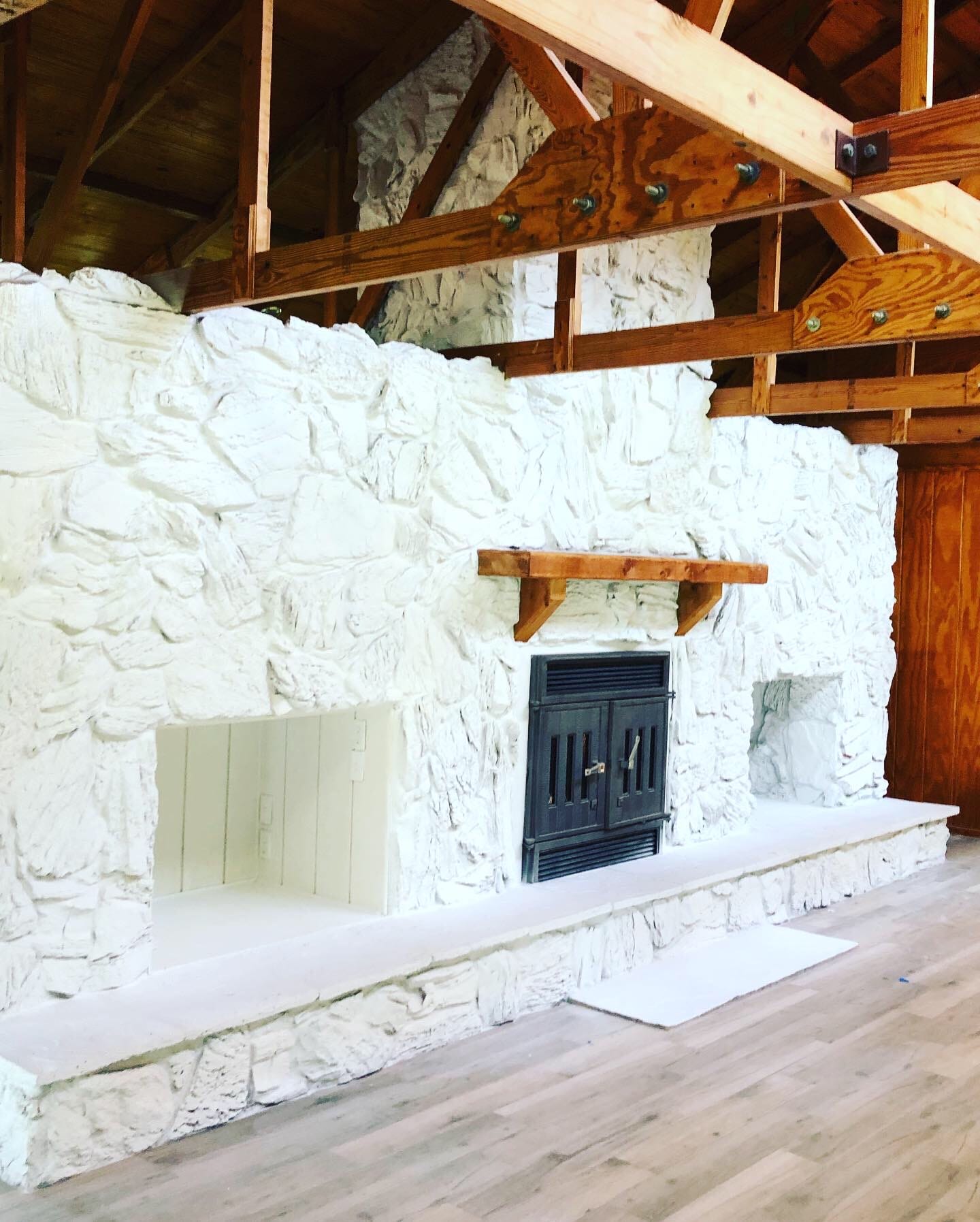 Livingston Lake City Texas - Interior House Painting